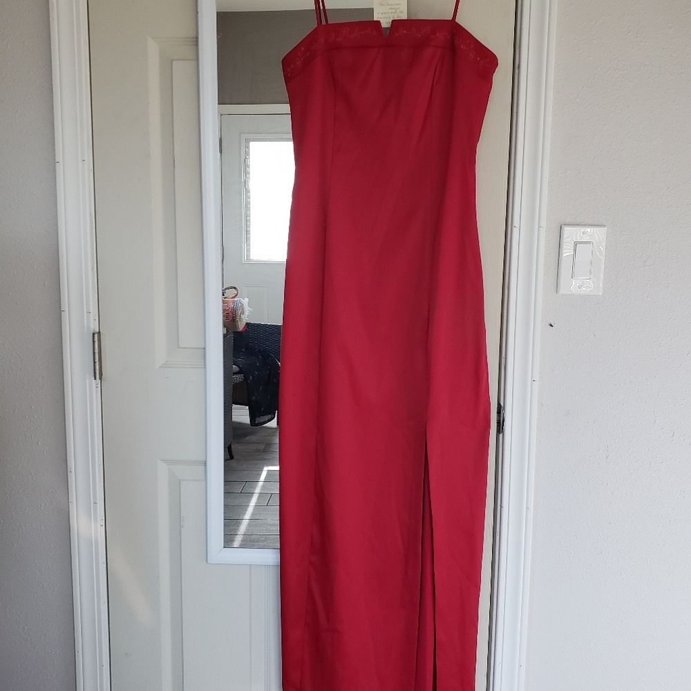 Beautiful long formal gown